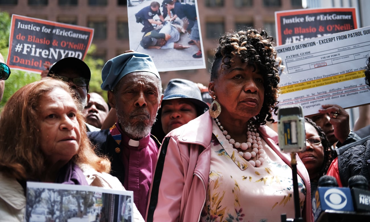 Gwen Carr, mother of Eric Garner, during a news conference outside of police headquarters in Manhattan to protest the disciplinary hearing for officer Daniel Pantaleo on 21 May. Photograph: Spencer Platt/Getty Images