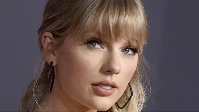 Taylor Swift may have been snubbed at this year’s Grammy Awards but she’s found it in her heart to deliver a surprise Christmas gift to fans. Picture: Jordan Strauss/Invision/APSource:AP