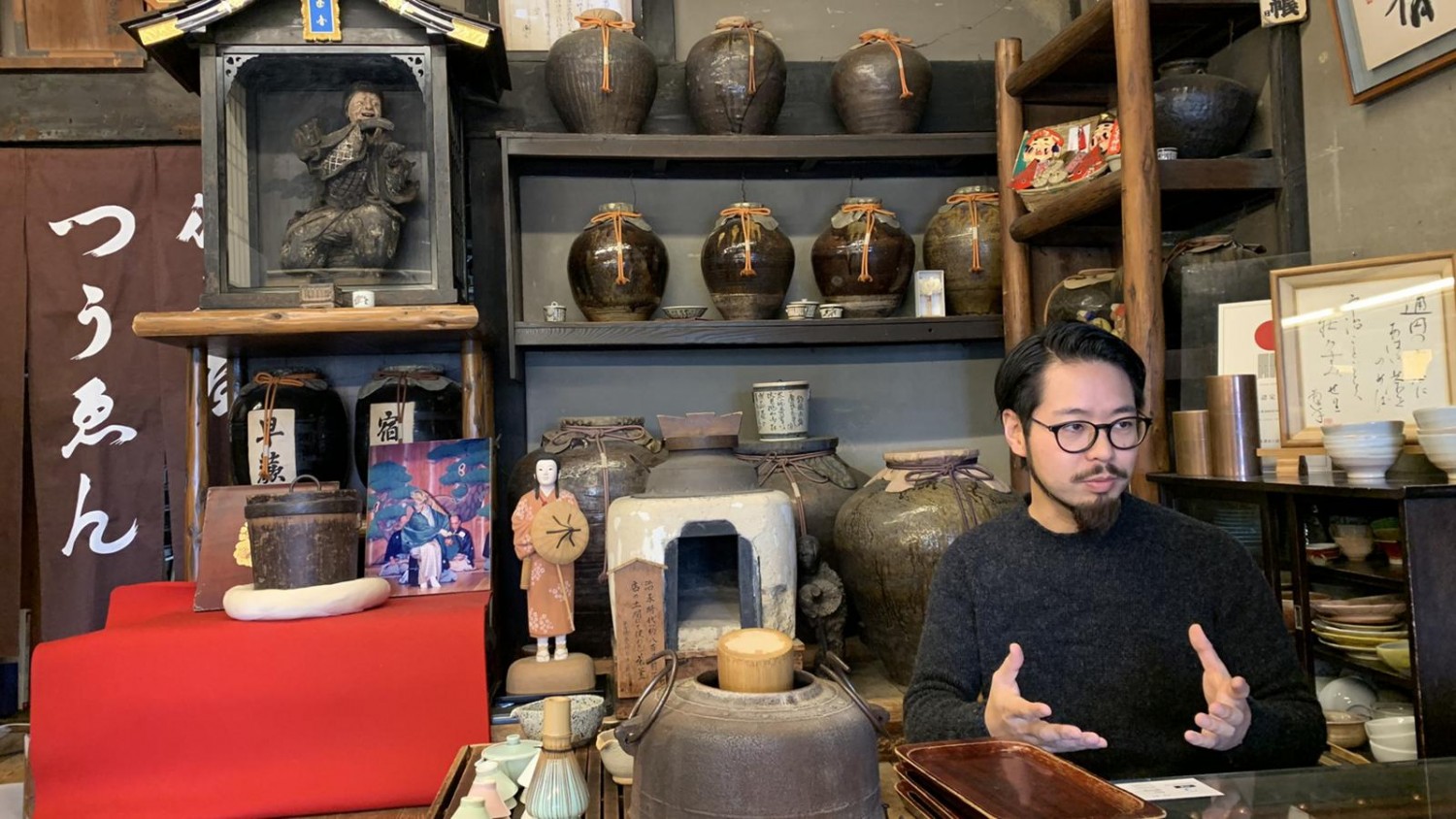 Yusuke Tsuen, 38, is the proprietor of Kyoto's Tsuen Tea, a tea house nearing 900 years old. He says picking up the family business was a no-brainer to him (Credit: Bryan Lufkin)