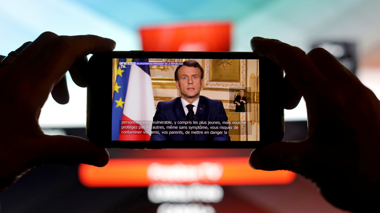 French President Emmanuel Macron addresses the nation about the coronavirus disease (COVID-19) outbreak, March 16, 2020. ©  REUTERS/Eric Gaillard