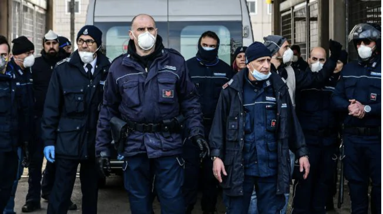 Italian authorities have been accused of mishandling the coronavirus outbreak and allowing it to spread as rapidly as it did. Picture: Piero Cruciatti/AFPSource:AFP