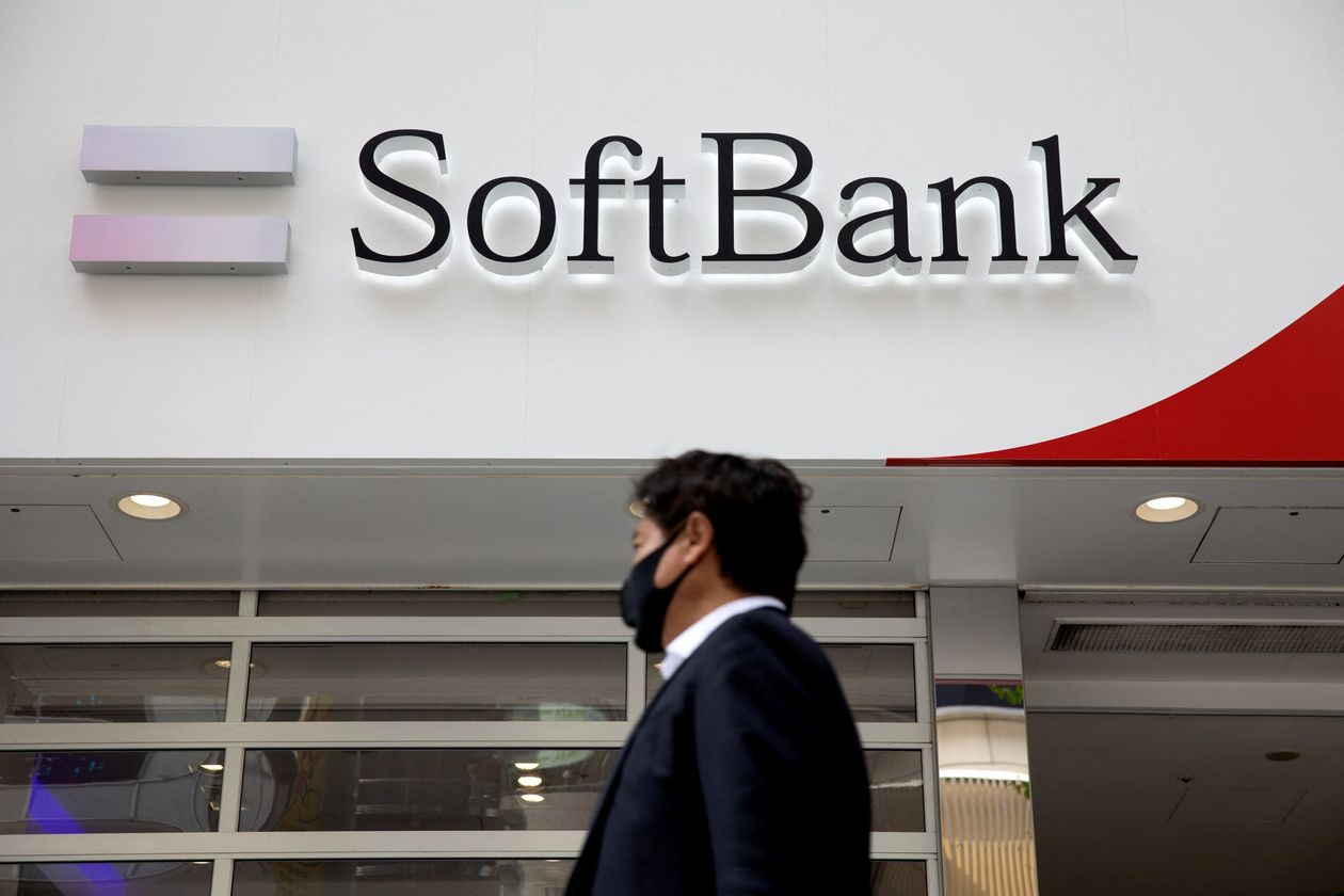 SoftBank is making its second major investment in facial-recognition technology, after a 2018 deal with Chinese firm SenseTime. PHOTO: YUKI IWAMURA/AGENCE FRANCE-PRESSE/GETTY IMAGES