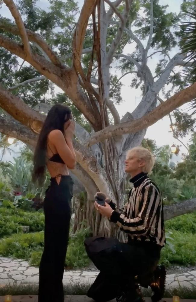 Megan Fox announced her engagement to Machine Gun Kelly.