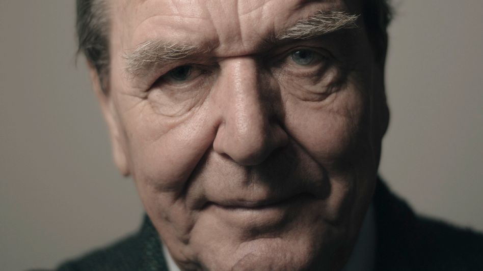 Gerhard Schröder Casts a Dark Shadow over Berlin's Foreign Policy