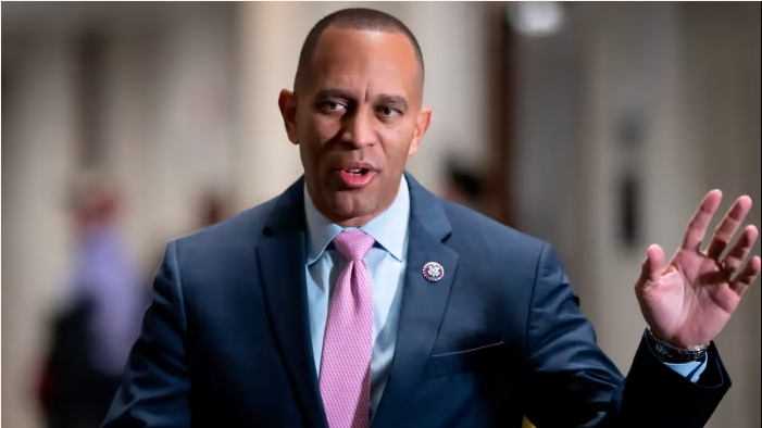 House Democratic caucus chair Hakeem Jeffries arrives for leadership elections in Washington on Wednesday © J. Scott Applewhite/AP