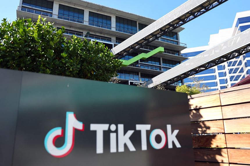 TikTok Security Dilemma Revives Push for U.S. Control