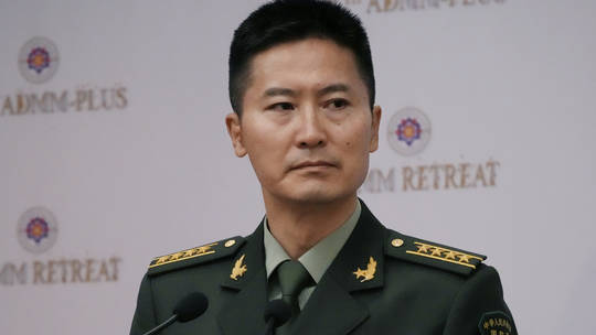 FILE PHOTO: China's defense ministry spokesman Tan Kefei ©  AP / Heng Sinith