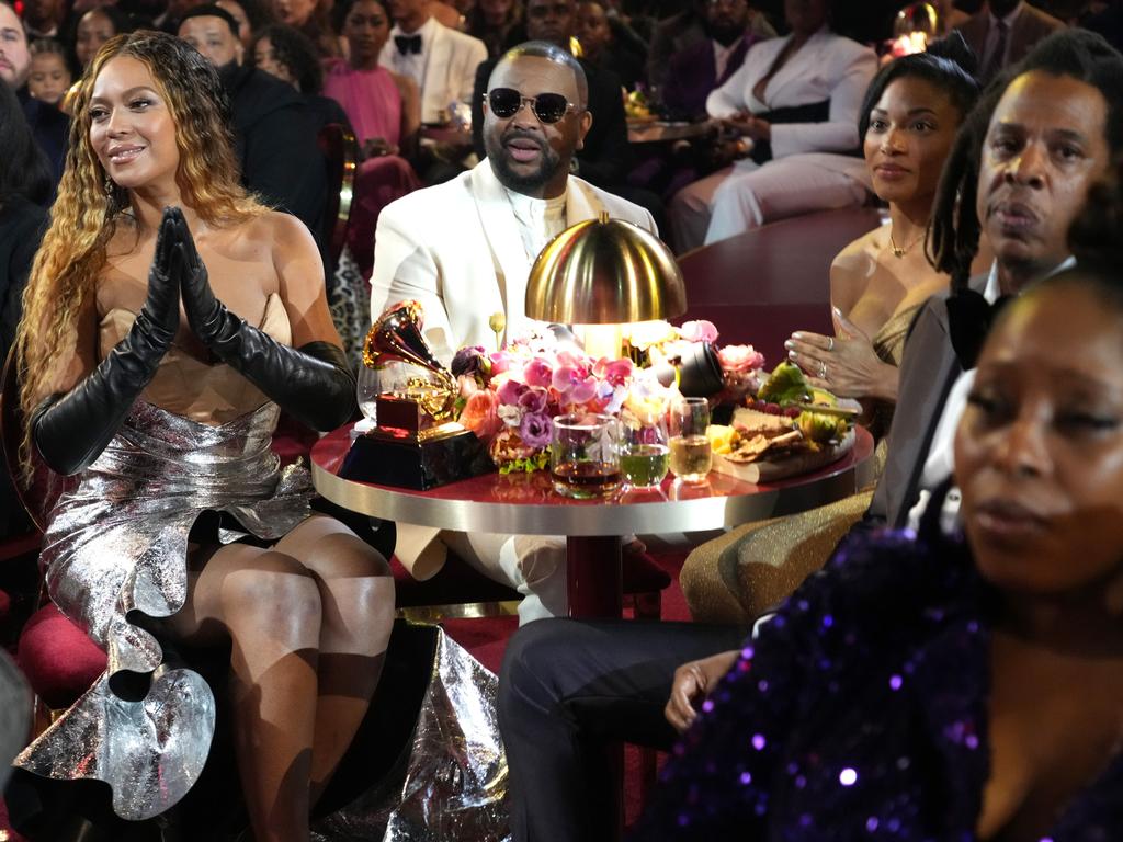 Jay-Z slams Grammys amid Beyonce snub