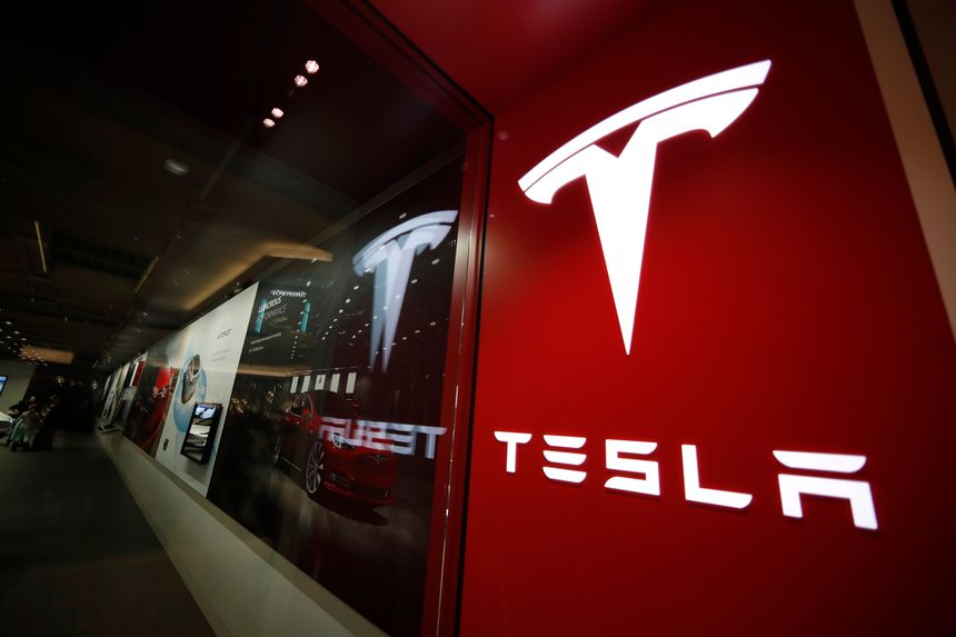 More details of Tesla’s Mexico investment will be revealed on Wednesday, according to Mexican President Andrés Manuel López Obrador. PHOTO: DAVID ZALUBOWSKI/ASSOCIATED PRESS