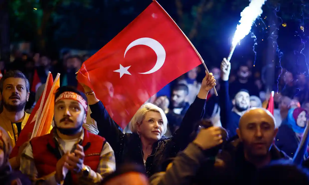 Supporters of the Turkish president, Recep Tayyip Erdoğan, in Istanbul. Photograph: Jeff J Mitchell/Getty