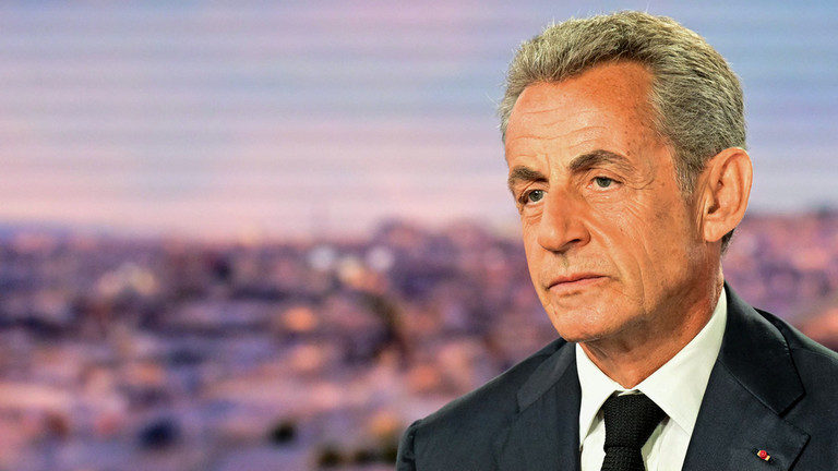 Europe ‘dancing on the edge of a volcano’ – Sarkozy