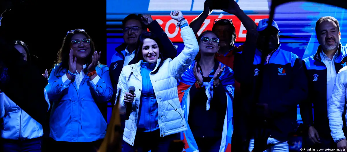 Leftist Luisa Gonzalez leads Ecuador first-round poll ahead of official results