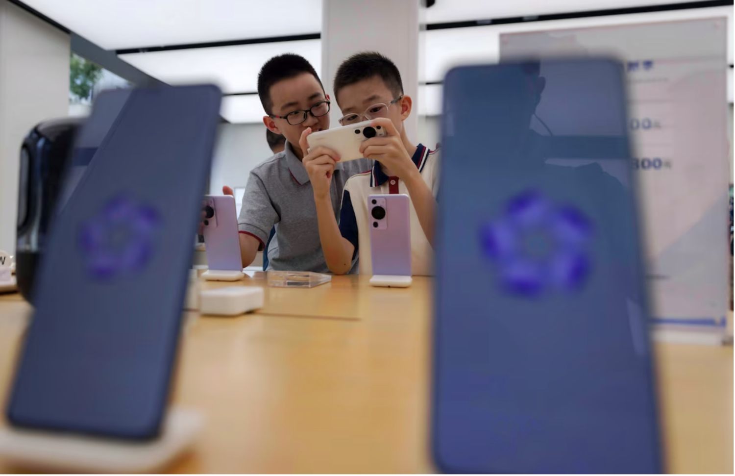 Chinese chip stocks surged in value after Huawei Technologies introduced its latest Mate 60 Pro phone. According to AnTuTu, a Chinese benchmarking website, the phone features a Kirin 9000s CPU designed by HiSilicon that supports 5G.