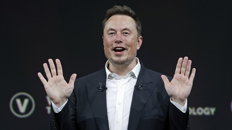 FILE PHOTO: Elon Musk attends the Viva Technology conference in Paris, France. ©  Chesnot / Getty Images