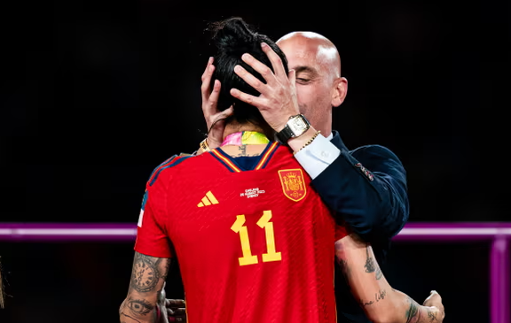 Luis Rubiales banned from football for three years over Jenni Hermoso kiss