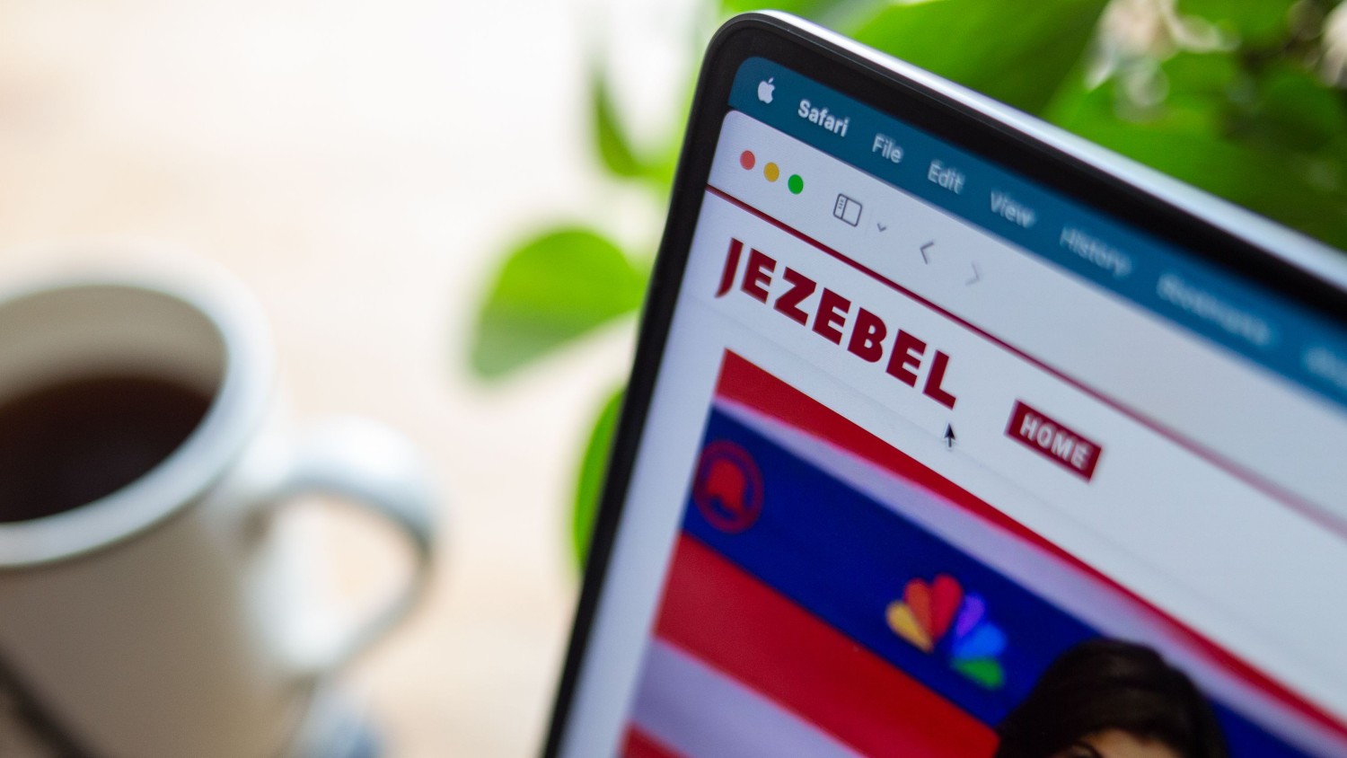 Jezebel shuts down, lays off staff in ‘excruciating’ decision, parent company says
