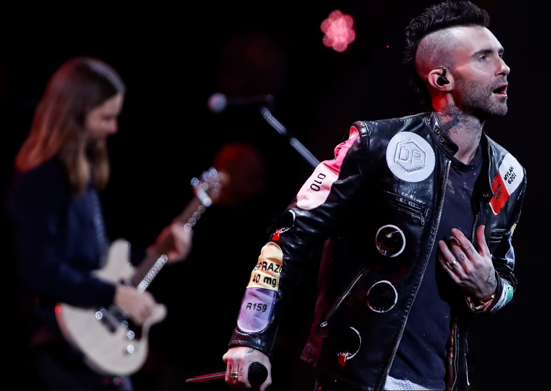 ‘I feel like bands are a dying breed’: Adam Levine on stage with Maroon 5. Photograph: Alberto Valdés/EPA
