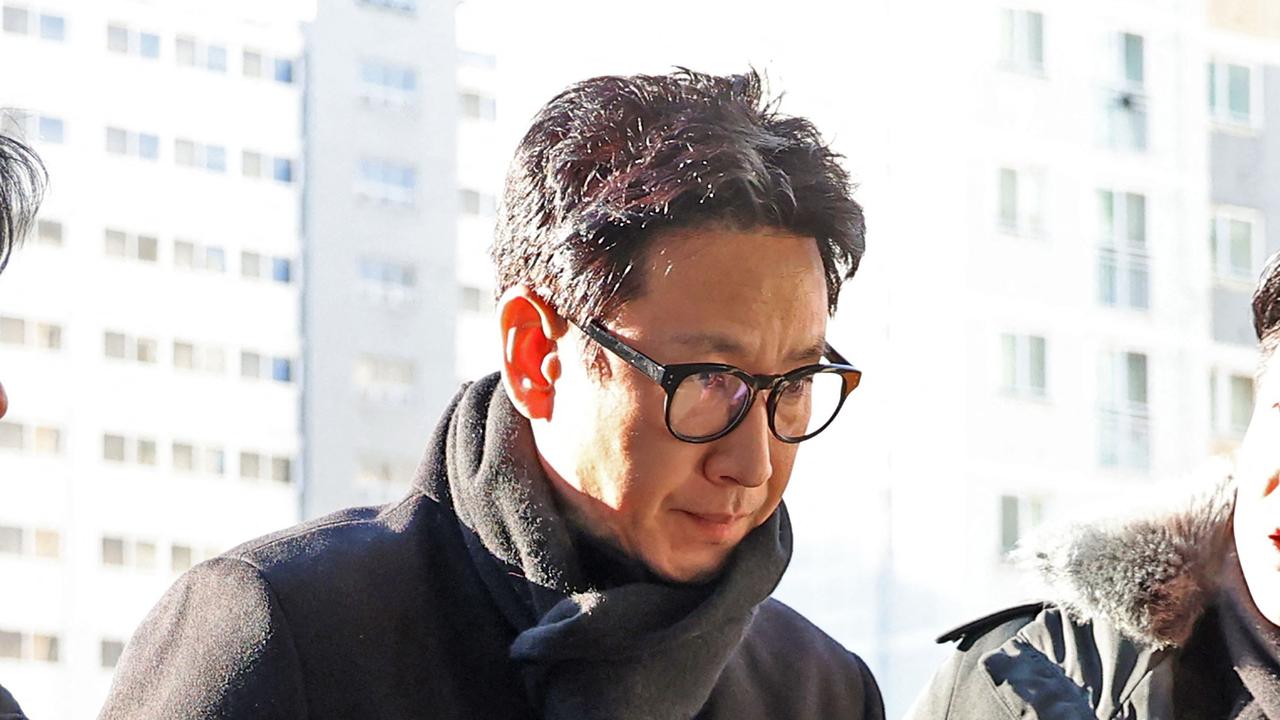 Lee Sun-kyun arriving at a police station in Incheon for police questioning over his alleged use of marijuana and other drugs on December 23. Picture: Yonhap / AFP