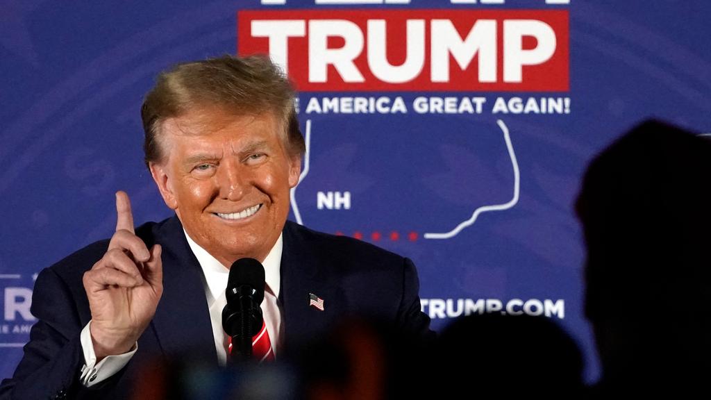 4d8759Republican presidential hopeful and former US President Donald Trump during a rally in Laconia, New Hampshire. Picture: Timothy A. Clary / AFPc868e81f497d55376cd73e34fc?width=1024