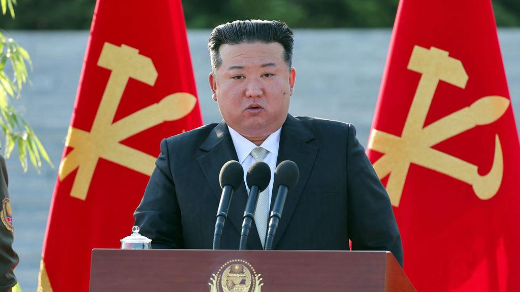 North Korea sends poo balloons to South