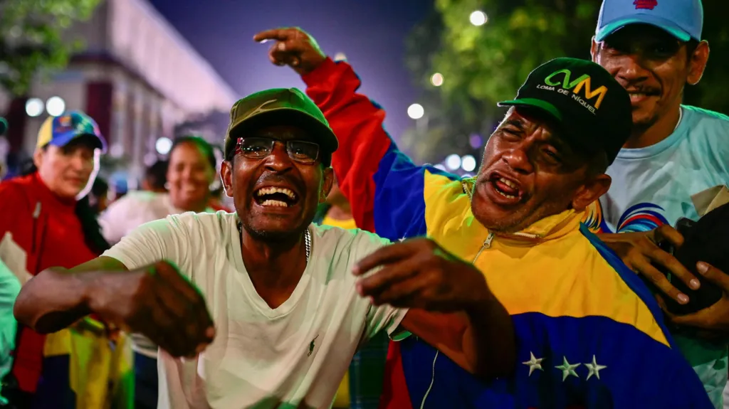 Reuters / Despite international scepticism of the results, supporters of President Maduro took to the streets to celebrate