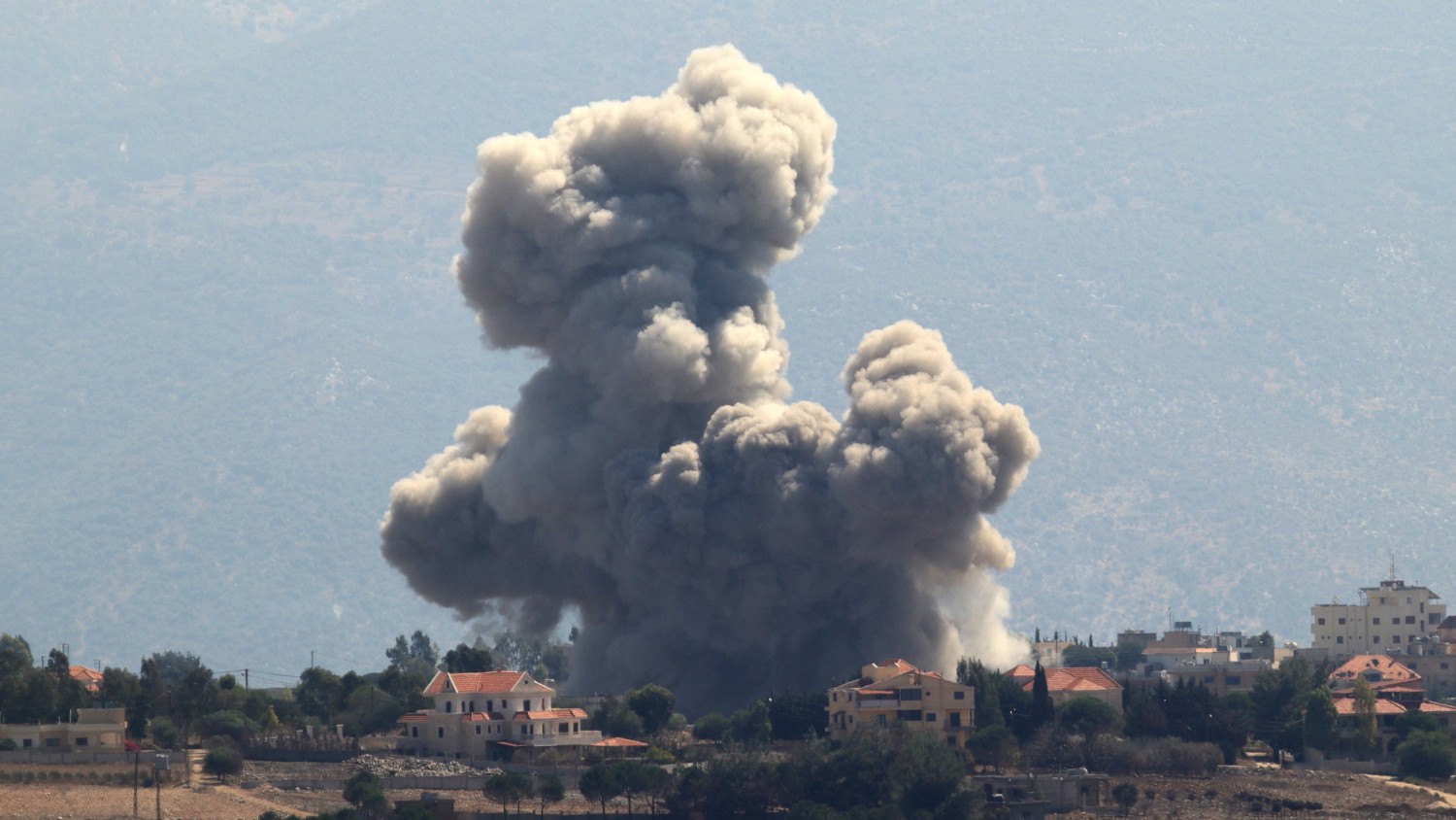 Smoke rises from an Israeli airstrike on the southern Lebanese village of Khiam RABIH DAHER/AFP/GETTY IMAGES