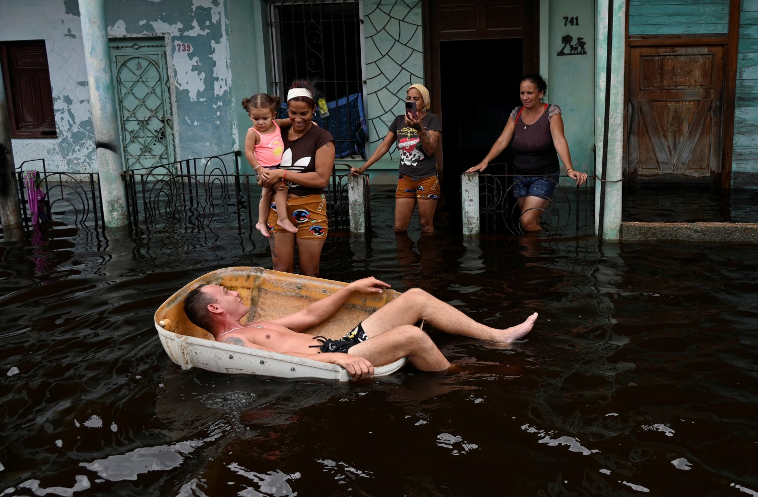 Six dead as Hurricane Helene hits Florida with ‘unsurvivable’ waves