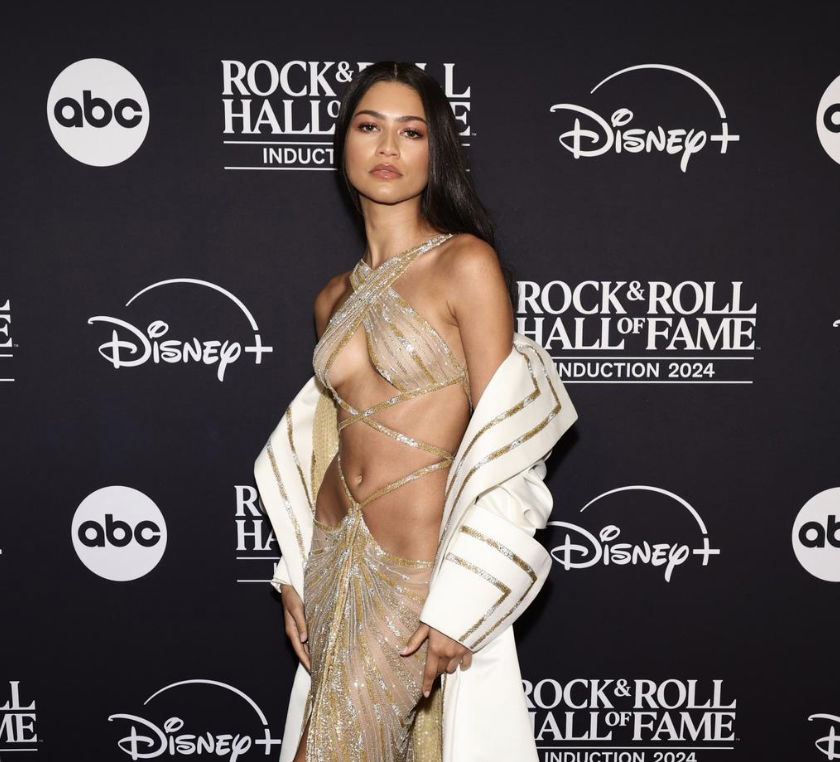 Zendaya wows in barely-there dress﻿