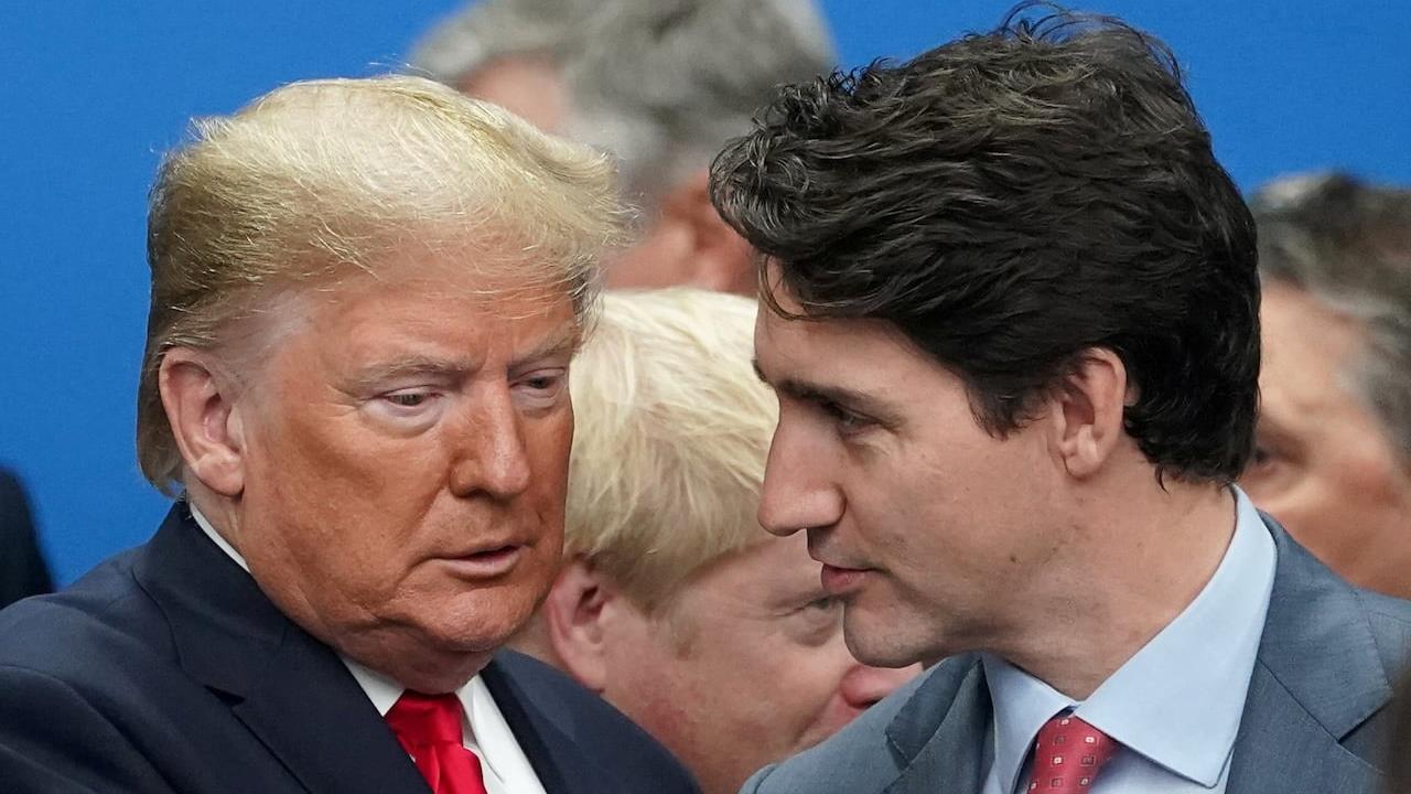 Justin Trudeau et Donald Trump au sommet de l'OTAN à Londres en 2019. (Archives)  Photo : Reuters / Kevin Lamarque