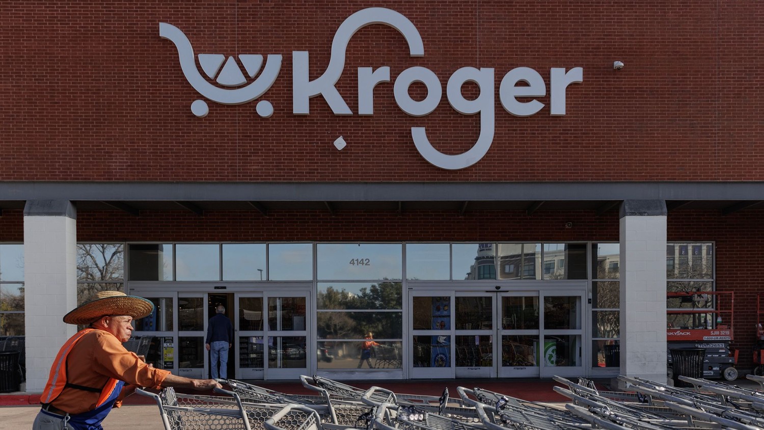 Federal judge blocks largest supermarket merger in history