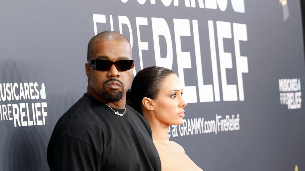 Obvious sign Ye and Bianca already split