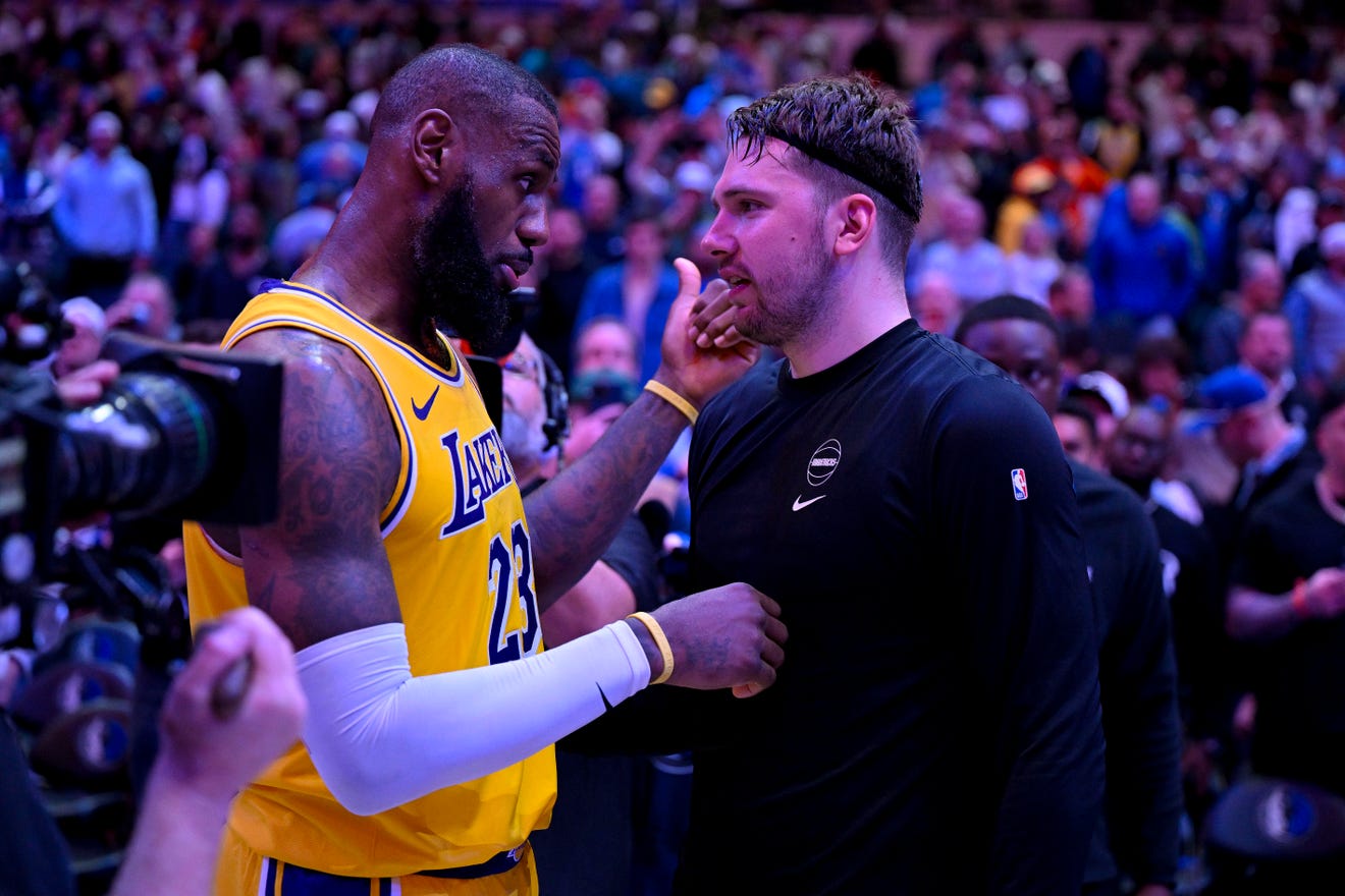 Luka Doncic-Anthony Davis trade grades: Who won deal between Lakers and Mavericks?