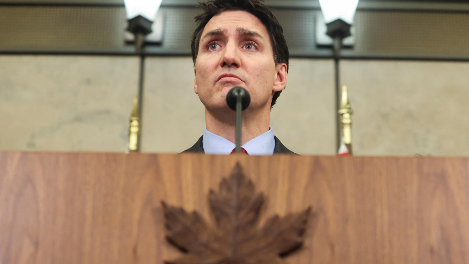 Le premier ministre du Canada, Justin Trudeau, lors de sa conférence de presse pour annoncer la riposte canadienne aux tarifs douaniers du président américain Donald Trump. PHOTO : REUTERS / PATRICK DOYLE