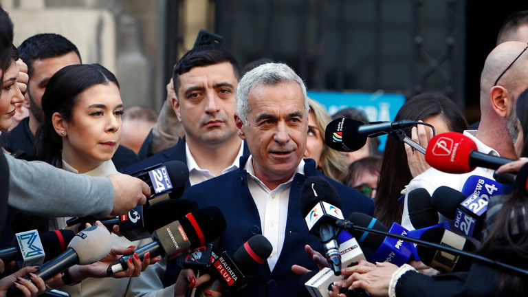 Calin Georgescu addresses the media after registering his candidacy for presidential election in Bucharest, Romania, on March 7, 2025. ©  Xinhua / Cristian Cristel