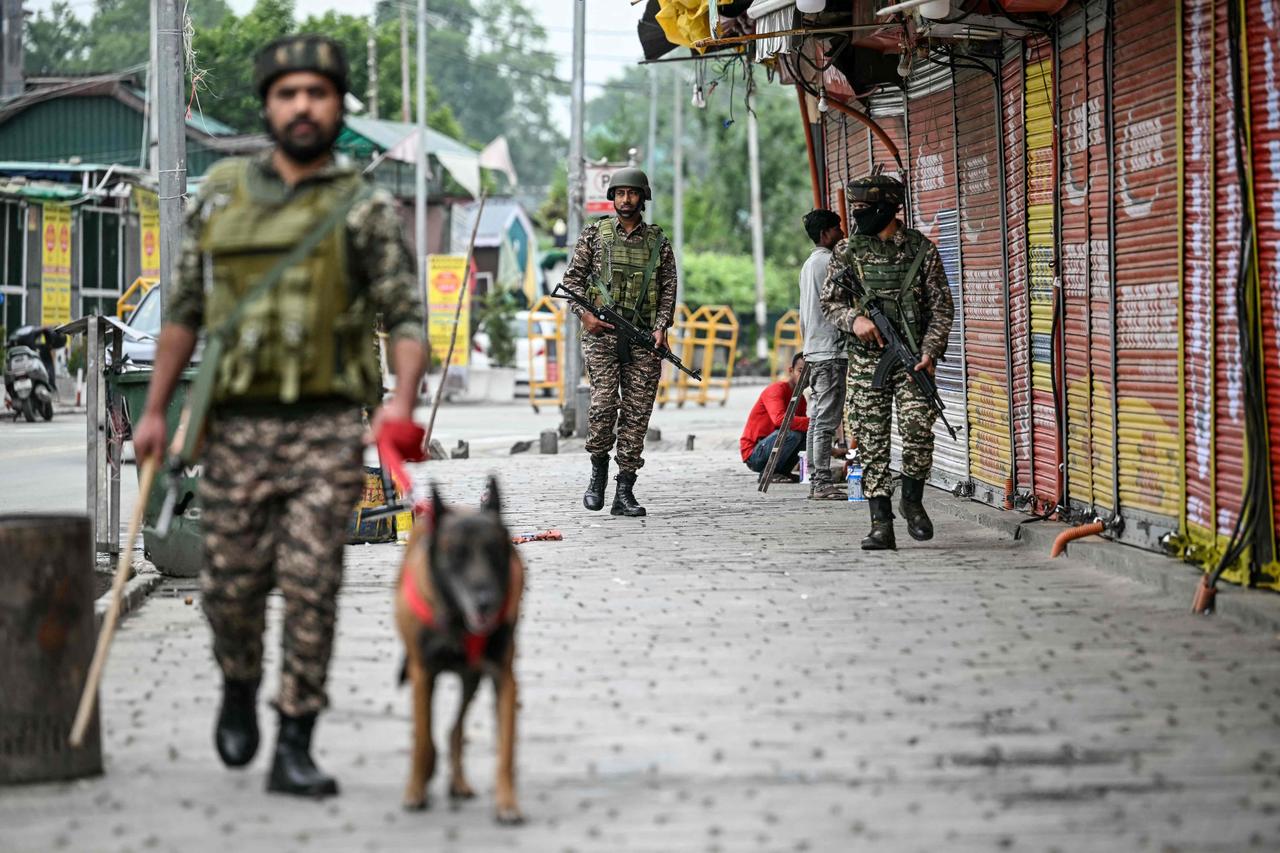 PHOT: SAJJAD HUSSAIN/AFP
