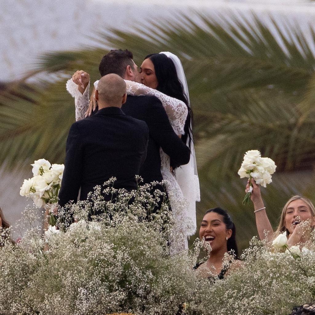 Pop star weds after seven-year engagement