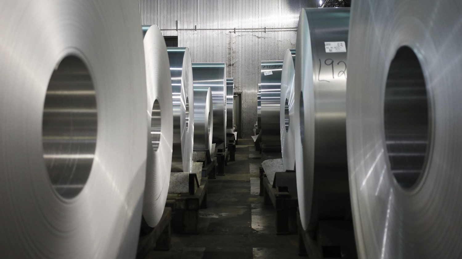 Trump doubles tariffs on steel and aluminum imports. Here's what that means