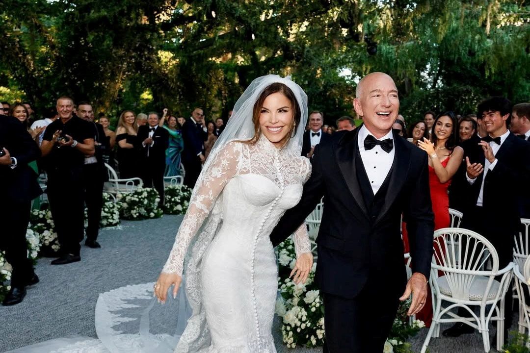 Ivanka Trump, Oprah Winfrey, Leonardo DiCaprio... En images, les tenues des célébrités au mariage de Jeff Bezos et Lauren Sánchez