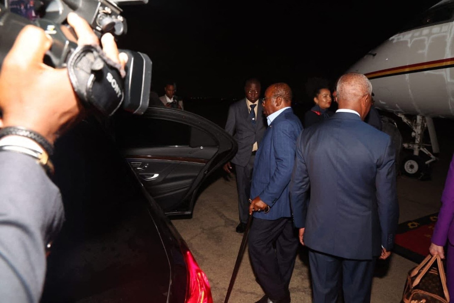 Gabon : évincée du pouvoir, la famille Bongo contre-attaque