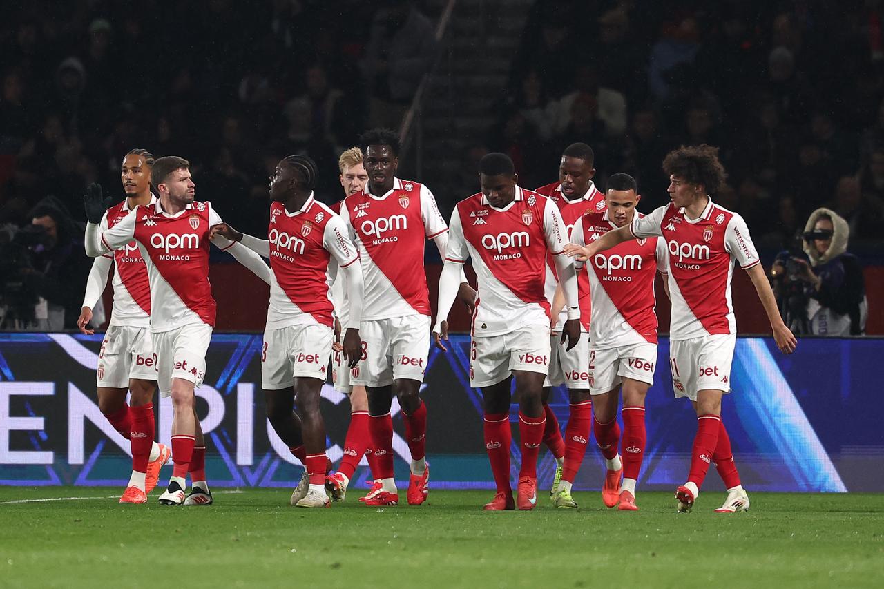 La RD Congo veut s’afficher sur les maillots de football : un “gaspillage d’argent”