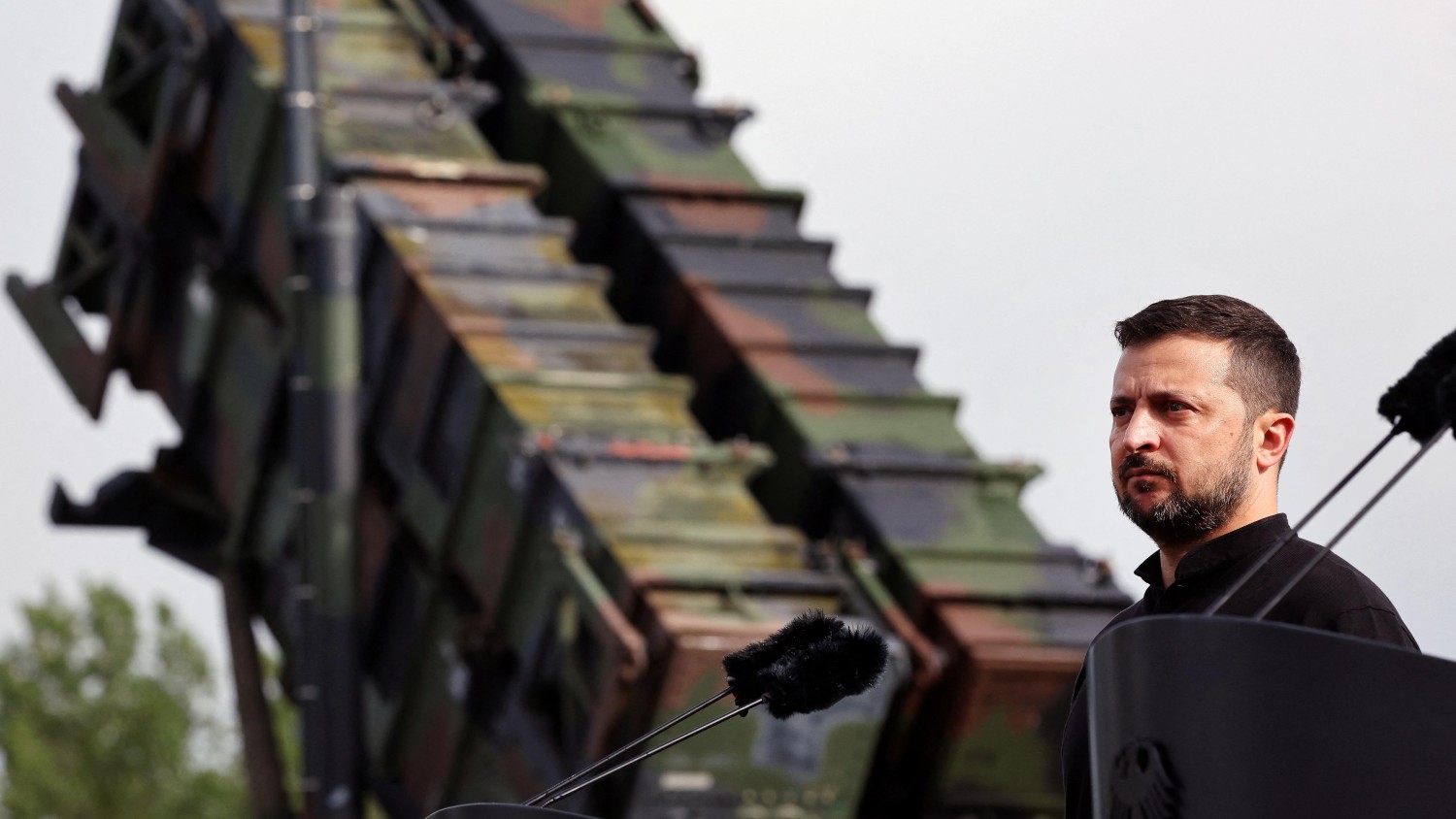 L’Ukraine surprise par l’arrêt de certaines livraisons d’armes américaines