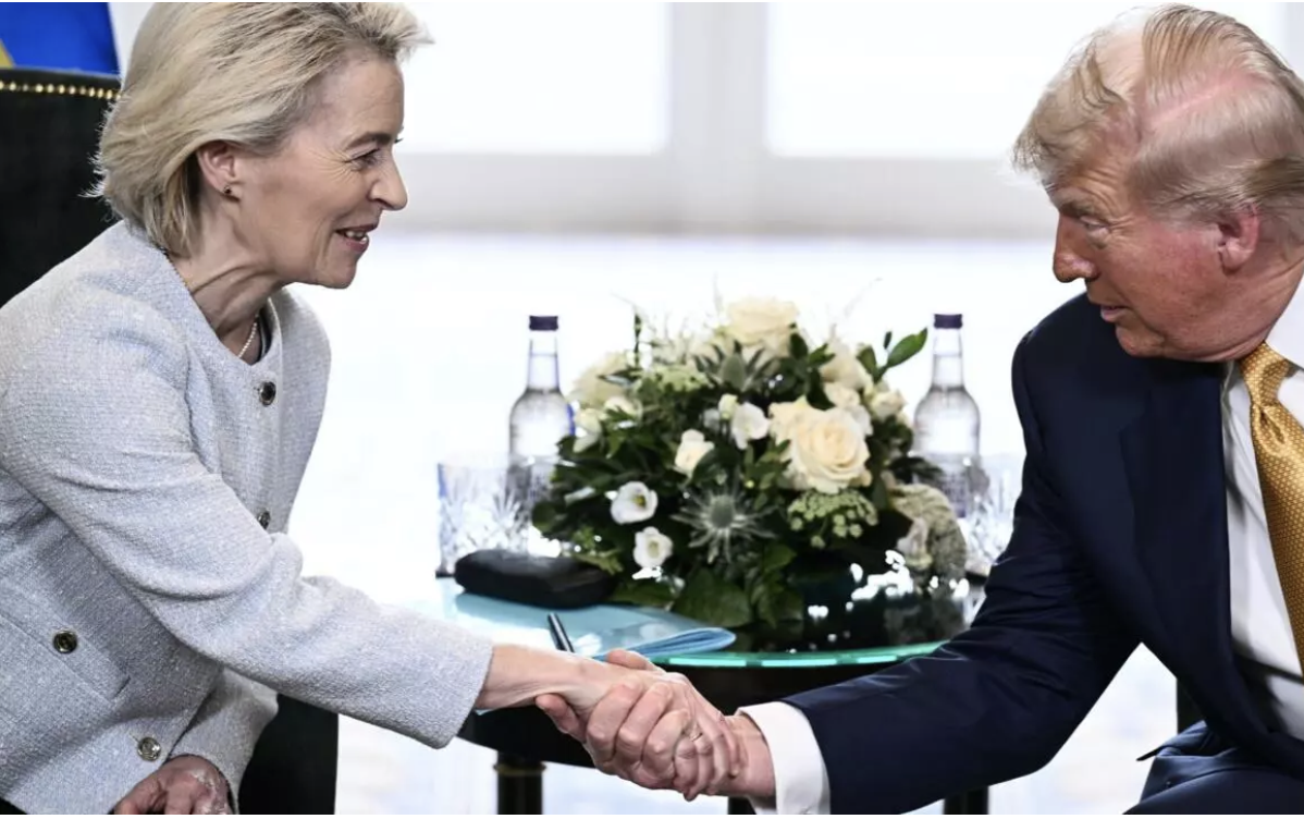 Trump et Von der Leyen scellent un accord commercial, les droits de douane fixés à 15 %
