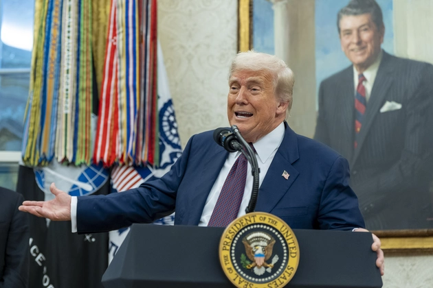 Trump Orders Census to Exclude Immigrants Living in the U.S. Illegally﻿