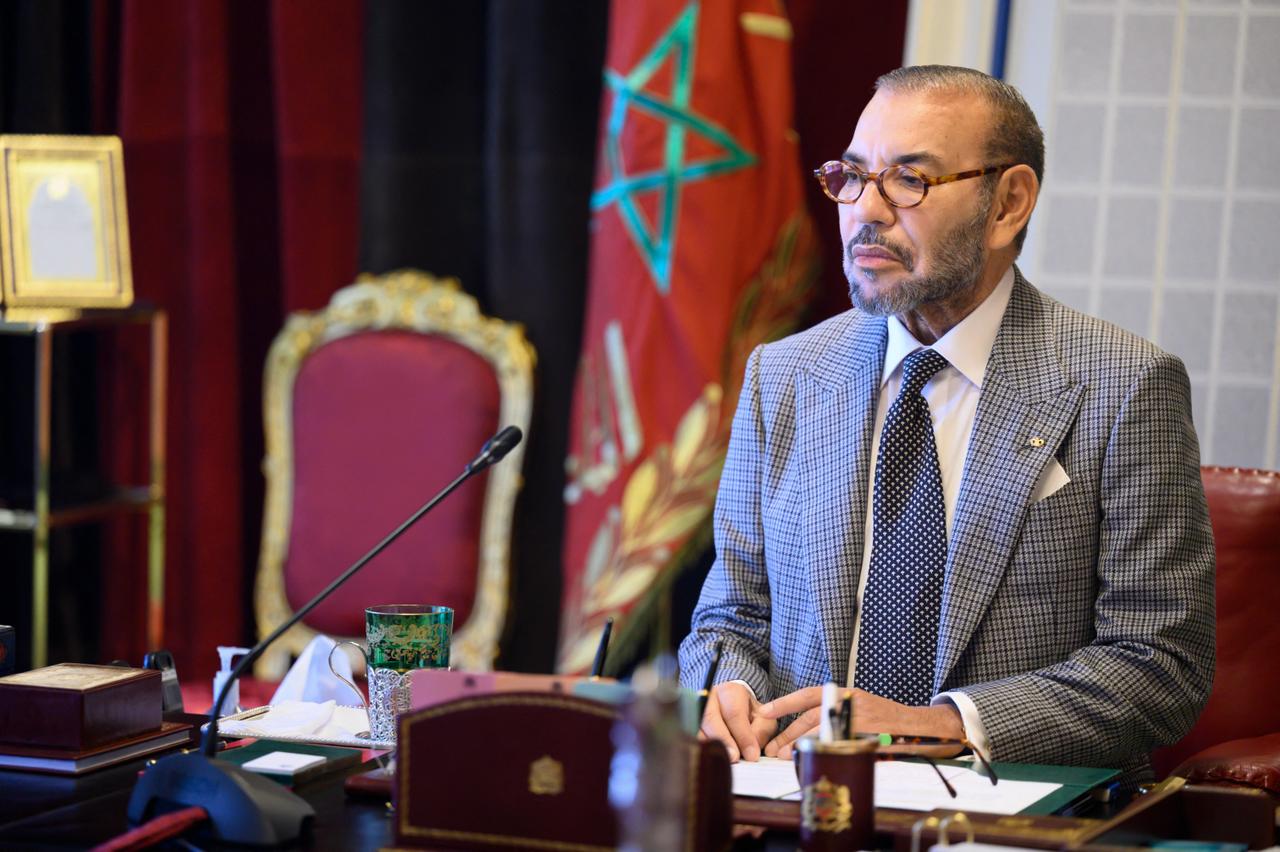 Le roi du Maroc Mohammed VI, le 20 septembre 2023, au palais royal, à Rabat. Photo MAP/AFP