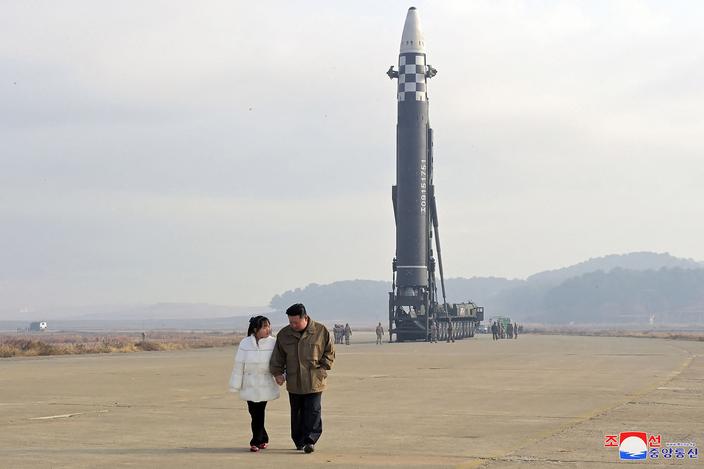 Qui est Kim Ju-ae, la mystérieuse fille de Kim Jong-un qui a effectué son premier voyage à l’étranger aux côtés de son père
