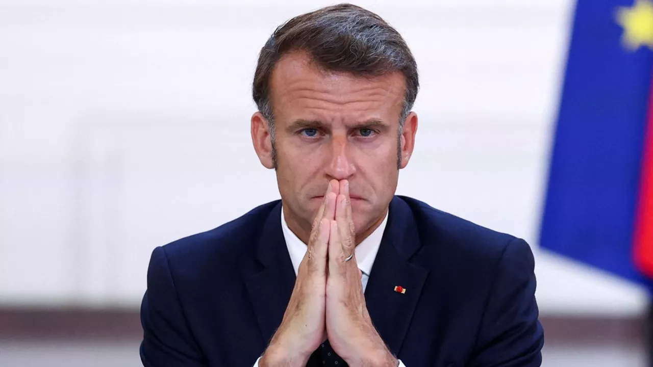« C'est désormais une crise d'hostilité » : Emmanuel Macron dégringole encore dans l'opinion