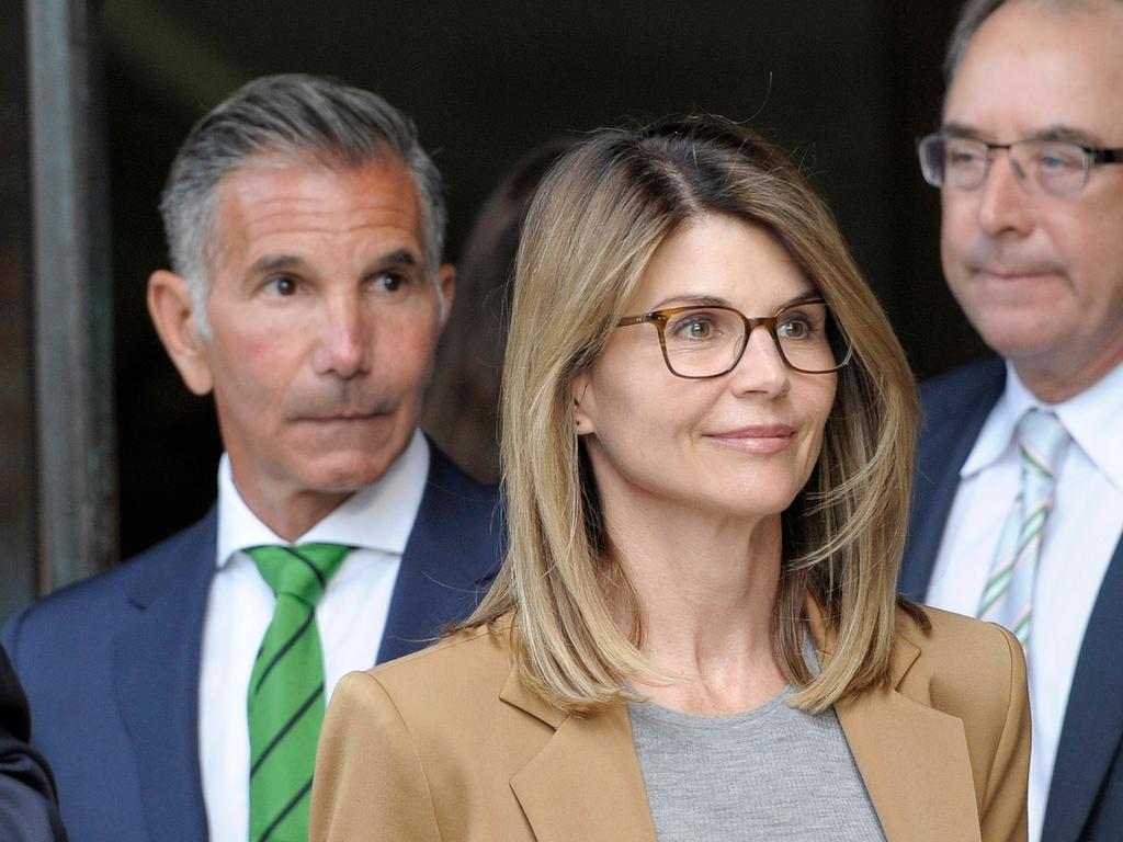 Hollywood couple split after 28 years