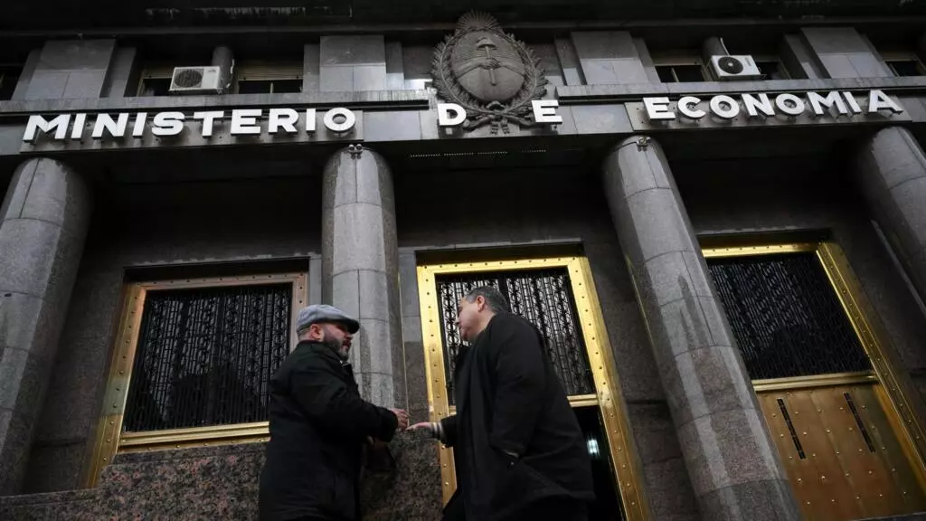 El ministerio de Economía de Argentina, en Buenos Aires, en una imagen del 8 de septiembre de 2025 © Luis Robayo / AFP/File