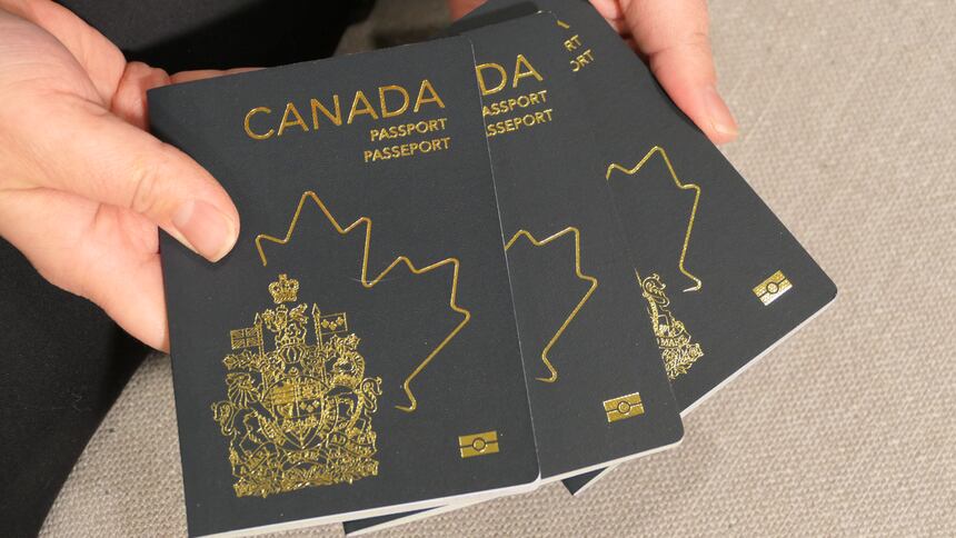 Canada: House committee adds language, security checks to 'Lost Canadians' citizenship bill