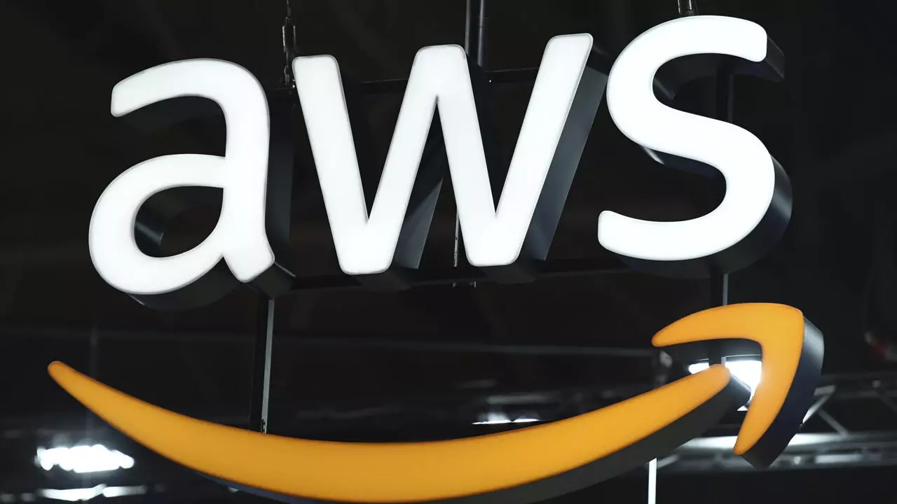 Après une demi-journée de perturbations mondiales, la panne majeure du cloud d'Amazon est résolue